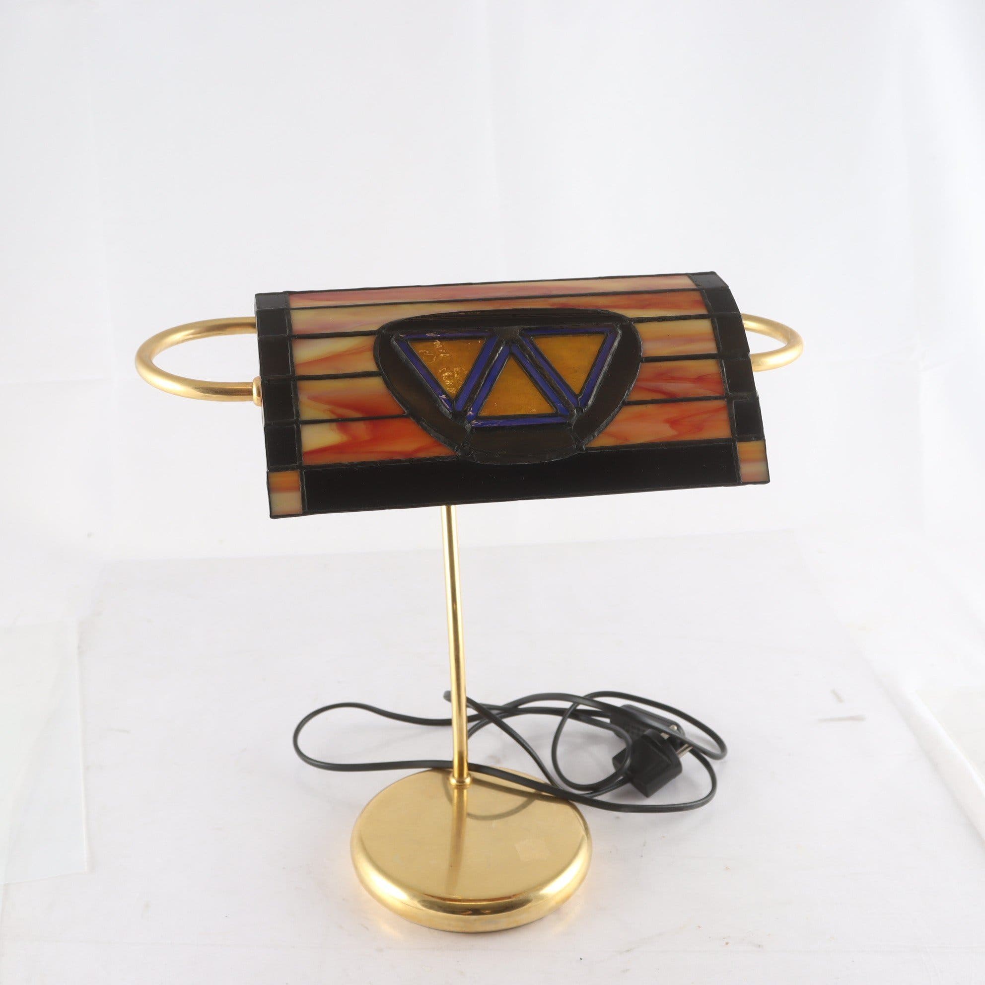 Skrivbordslampa, Tiffanystil. Samfraktas ej.