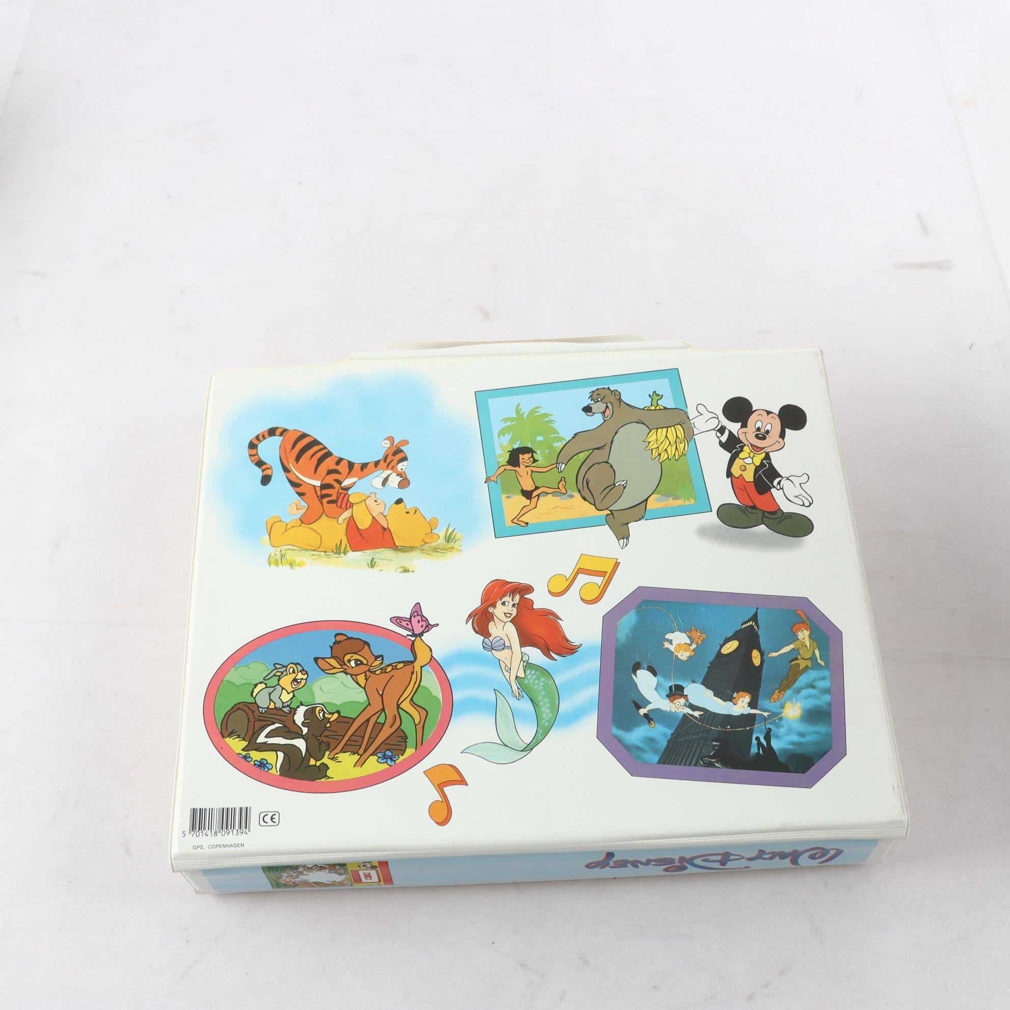 Walt disney musiksagor, kasettband med tillhörande sagoböcker.